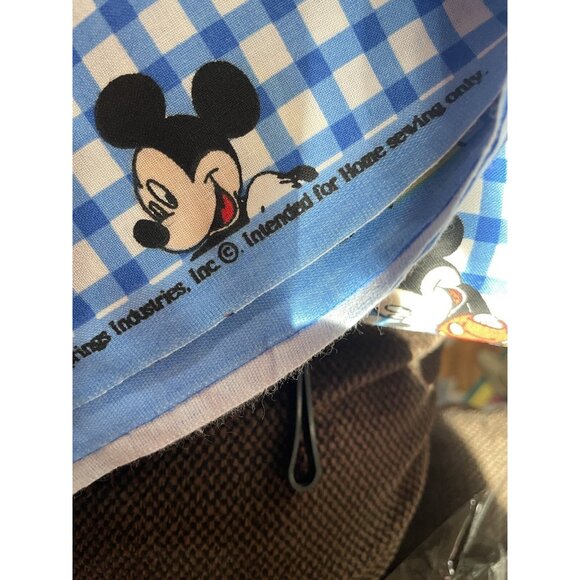 Mickey Mouse Disney 4 Yds-sewing fabric material By Springs Industry-06/26/2005 - Picture 3 of 8